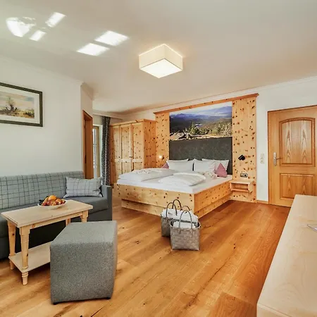 Wellness & Naturhotel Tonihof Hotel 4*